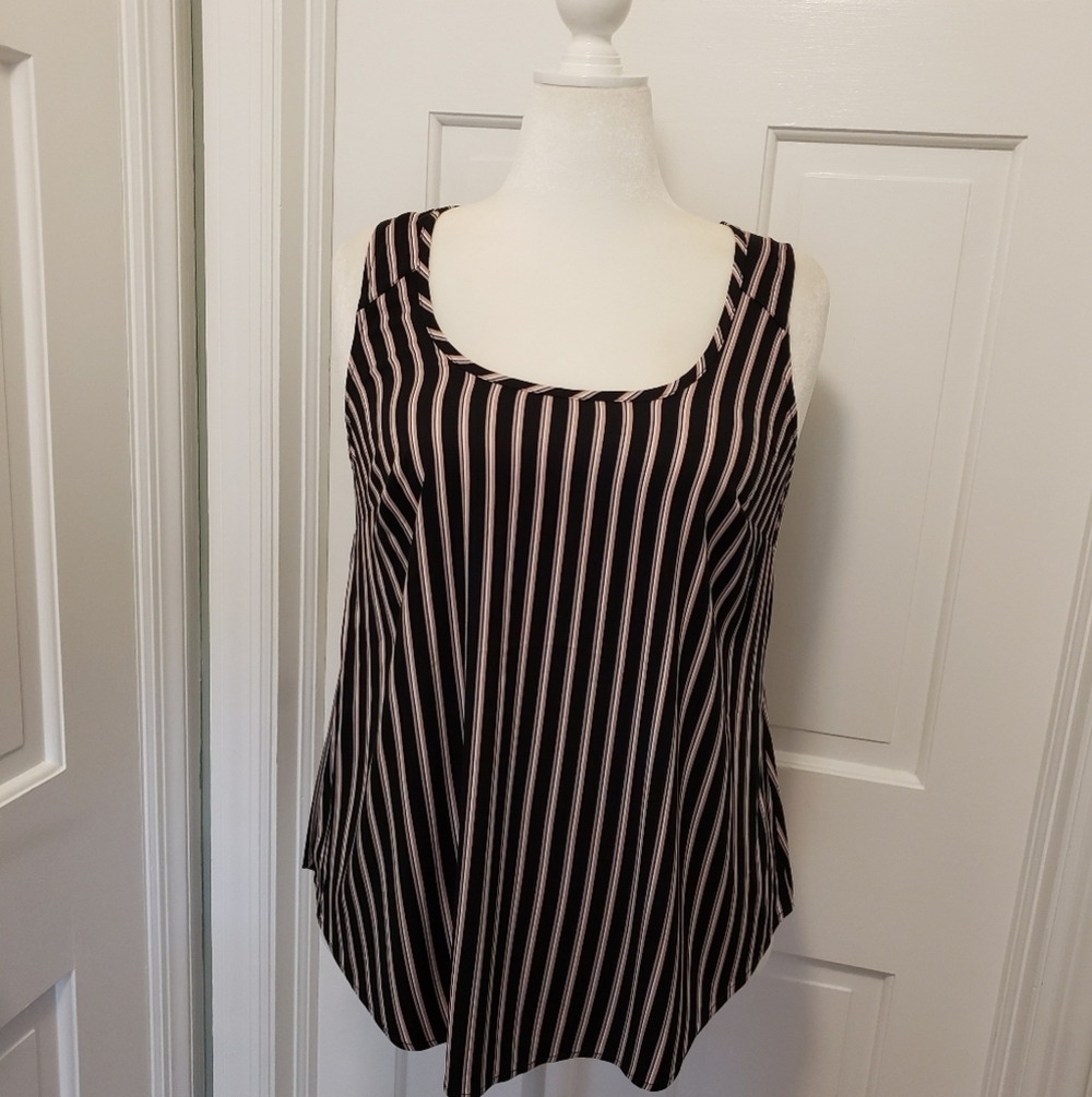 NWT Torrid Striped Woven Sleeveless Top Size 00/ML, Casual, Classic